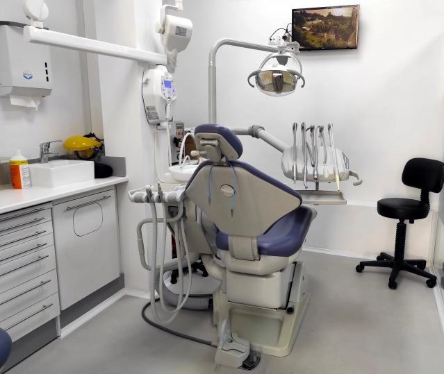 Ortodoncia, prótesis, cirugía dental