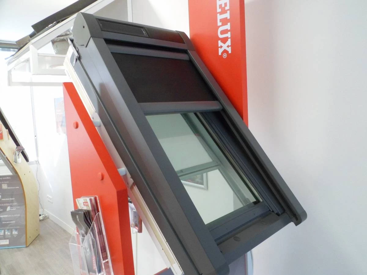 Ventanas Oscilo Batientes VELUX