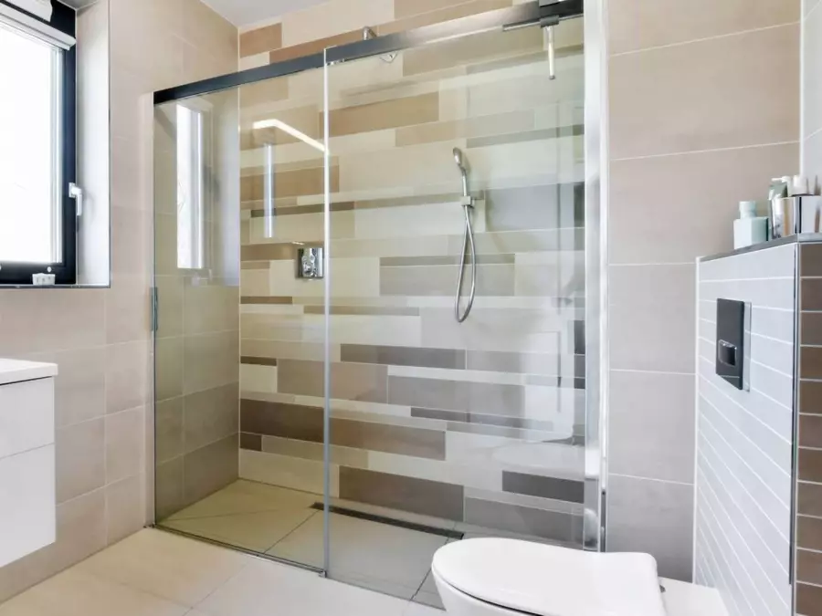15% en Mamparas de Baño