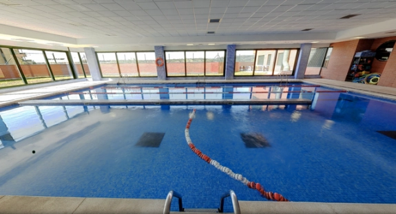 Escuela de Natación SPORTLASROZAS