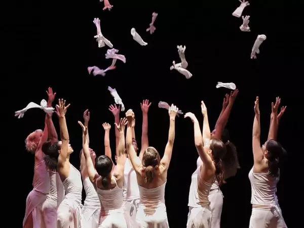 ¡Clase Gratuita de Danza Contemporánea!