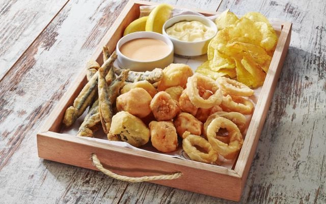 Cajón Frituras de Pescaditos