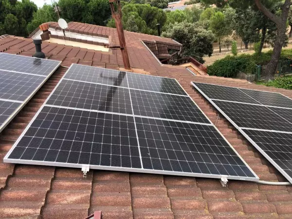 CONTRATO MANTENIMIENTO PLACAS SOLARES Desde 199€
