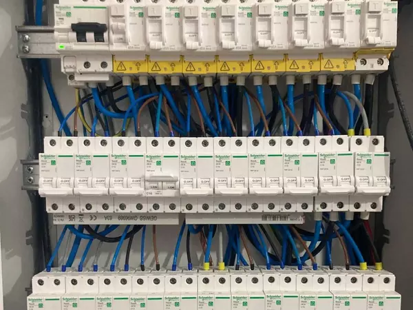 Electricidad. ILUMINACIÓN Y CLIMATIZACIÓN 