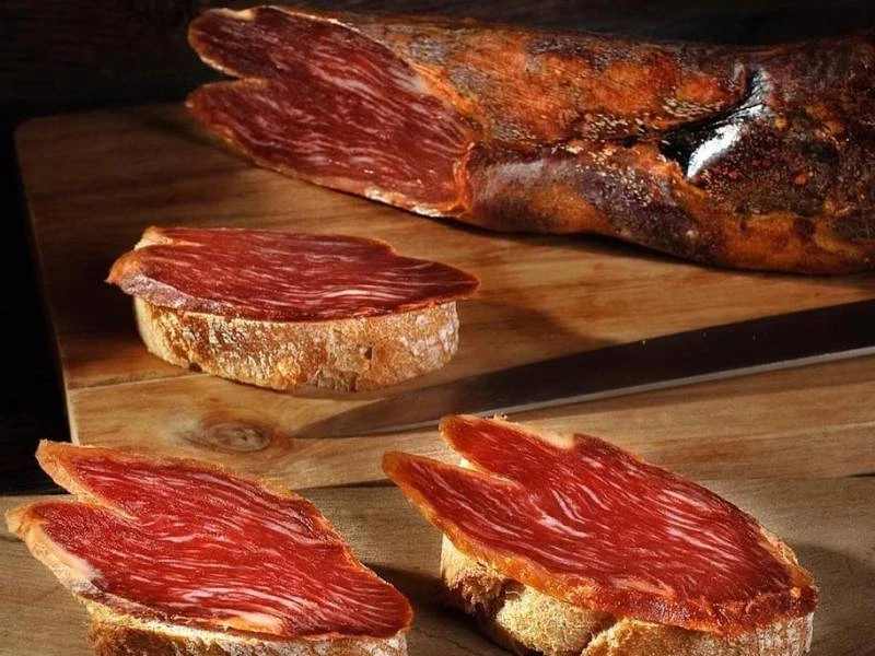 Embutidos ibéricos de bellota en Boadilla