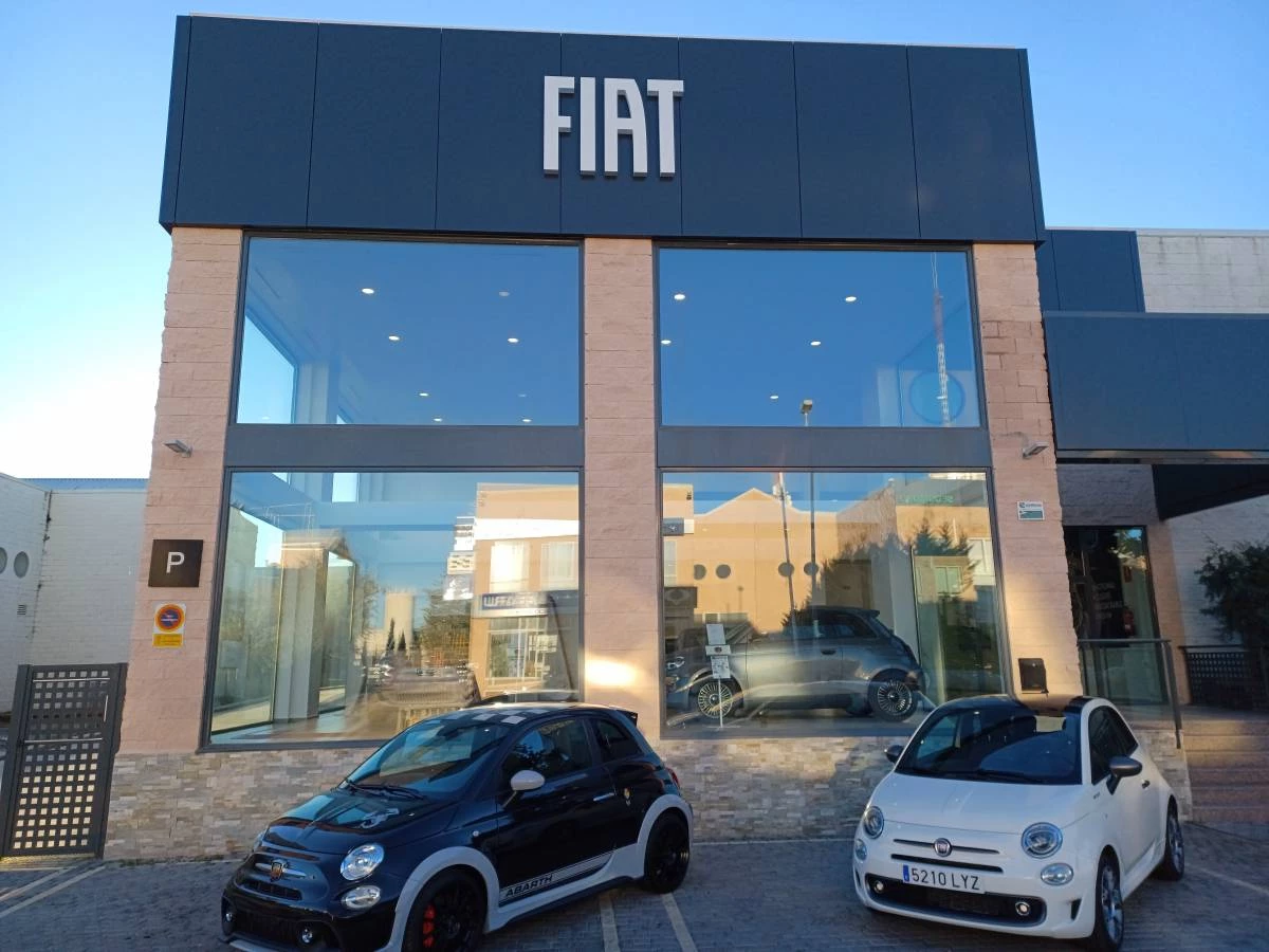 CONCESIONARIO FIAT / Abarth en Majadahonda