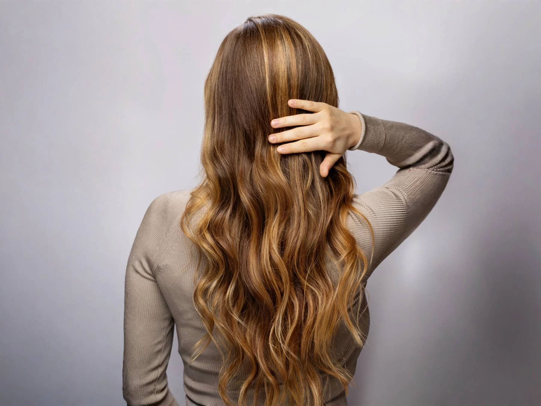 Corte + Hidratación capilar personalizada + Peinado en Latifa Atnan