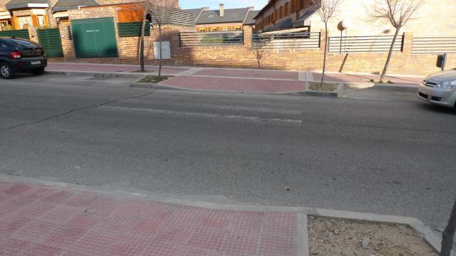 UPyD presentará en el próximo Pleno Municipal una Moción para solicitar la limpieza y pintado de los pasos de cebra del municipio