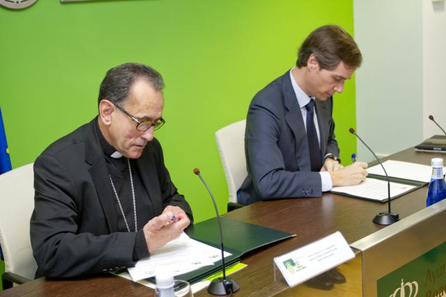 El Ayuntamiento y el Obispado de Getafe firman un convenio de colabración para la restauración de la ermita de San Sebastián