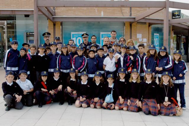Ciclo de seguridad vial para alumnos de Primaria en las calles de Boadilla

