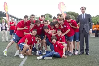 Record de participación en el VII Torneo de Primavera de fútbol EFMO Memorial José Luis Jimeno