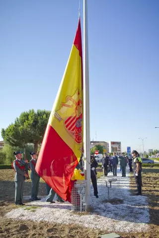 El Ayuntamiento de Boadilla invita a los vecinos a portar la bandera en el homenaje que se realizará el próximo martes día 11