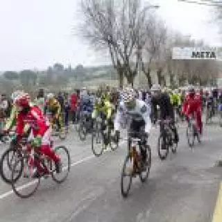 La XX edición de la Carrera del Jamón de Boadilla puso fin a la temporada ciclista de carretera de la Comunidad de Madrid