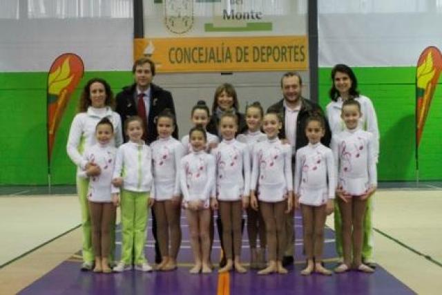 360 niñas participaron en la Exhibición de Primavera de Gimnasia Rítmica y Estética