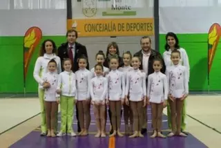 360 niñas participaron en la Exhibición de Primavera de Gimnasia Rítmica y Estética