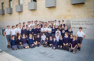 El Alcalde felicita a los alumnos del Colegio Virgen de Europa por sus éxitos deportivos
