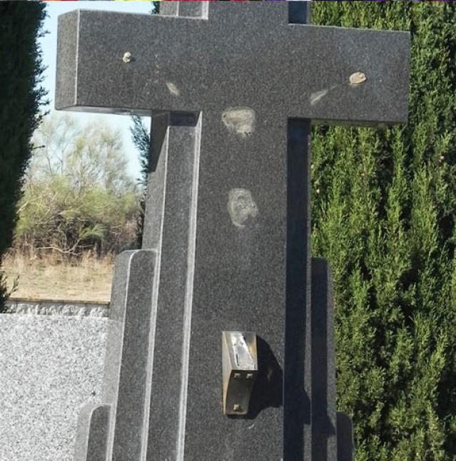 APB denuncia robos en el cementerio municipal de Boadilla