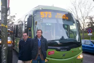 El Alcalde estrena el servicio de autobús exprés Boadilla-Madrid
