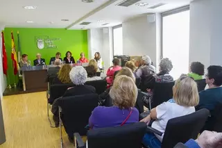 Manuel Gahete y Miguel Sánchez Robles, ganadores del I Certamen Literario de Boadilla