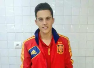 Raúl Jiménez y Jorge Martín, jugadores del Juvenil UD Las Rozas-Boadilla, convocados por la Selección Española Sub-18
