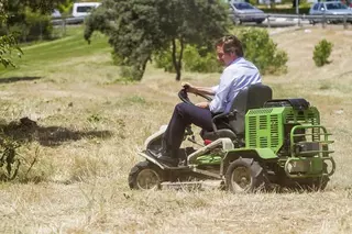 El Ayuntamiento de Boadilla acomete tareas de desbroce y limpieza para prevenir incendios forestales