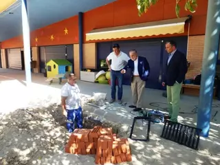 El Ayuntamiento realiza trabajos de remodelación y mejora en la Escuela Infantil Tákara