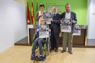 El Ayuntamiento anima a la participación en la carrera nocturna a favor de la Ataxia de Friedrich