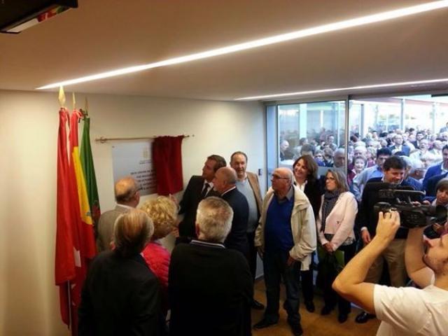 Más de 600 personas asisten a la inauguración del nuevo Centro de Mayores de Boadilla