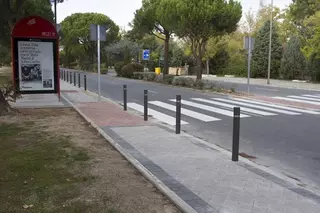 Obras de acerado y acondicionamiento en la urbanización Bonanza