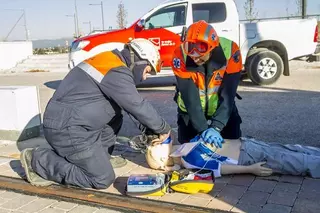 Protección Civil de Boadilla participa en un simulacro de accidente de Metro Ligero