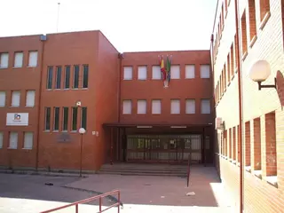 Las AMPAS de Boadilla alertan a la DAT sobre posibles carencias para la enseñanza de Secundaria y Bachillerato en el municipio el próximo curso