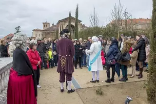 Las visitas teatralizadas a los jardines del Palacio del Infante D. Luis continúan durante este mes de junio