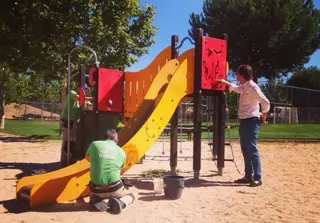 El Ayuntamiento intensifica los trabajos de conservación de los parques municipales durante el verano