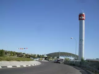 Susto en la Ciudad Financiera de Boadilla, tras recibir sobres con polvo blanco