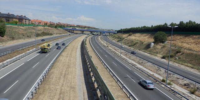 El PSOE pide reclamar al Ministerio de Fomento la iluminación de la M-50