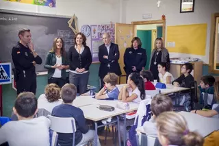 Los Agentes Tutores trabajan con la comunidad escolar aspectos preventivos de seguridad, redes sociales y acoso escolar