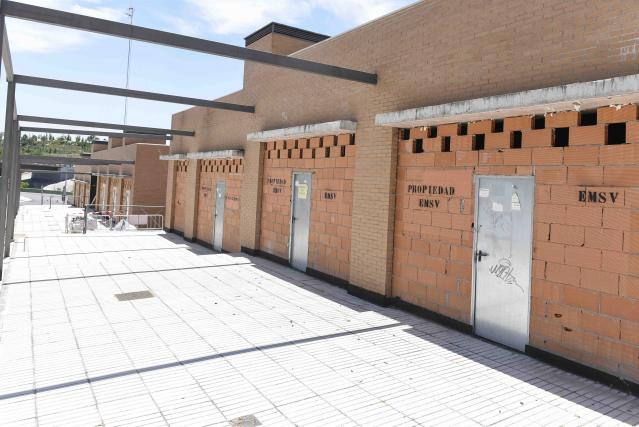 La EMSV ha entregado ya las llaves de los 15 locales adjudicados a emprendedores