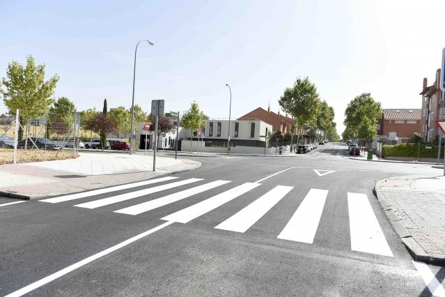 La operación asfalto ha cubierto más de 61.000 m2 de calles en urbanizaciones y sectores