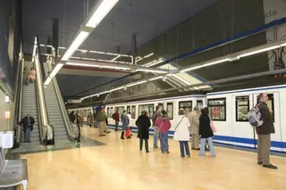 La Comunidad de Madrid pone en marcha el dispositivo especial de Navidad con un refuerzo medio del servicio de Metro del 50%