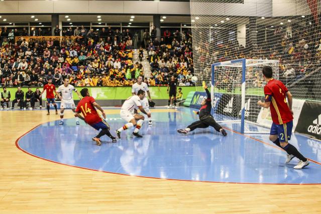 Boadilla se vuelca con la Selección Española de fútbol sala