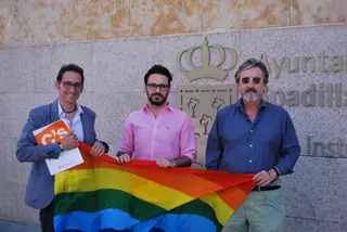 Ciudadanos critica que la bandera arco íris no se coloque en el Ayuntamiento de Boadilla