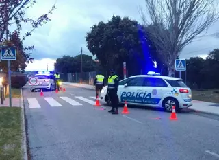 La Policía Local detiene a los presuntos autores de varios robos de piezas de vehículos de alta gama en Boadilla