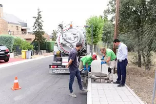 Limpieza integral del alcantarillado en las urbanizaciones históricas de Boadilla