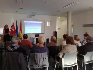 El Ayuntamiento de Boadilla pone en marcha un taller para enseñar a los mayores a dormir mejor