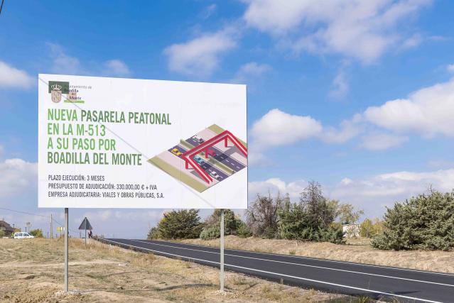 Comienzan las obras para la instalación de la tercera pasarela sobre la M-513 en Boadilla