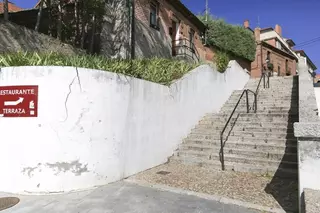 Aprobado el proyecto de consolidación del muro de contención y acondicionamiento del acceso a la calle Buenavista