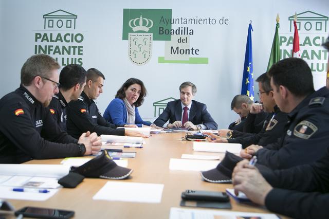 El alcalde felicita a la Policía Local por los buenos resultados obtenidos en 2017