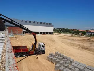 Continuan las obras de finalización del complejo deportivo Condesa de Chinchón