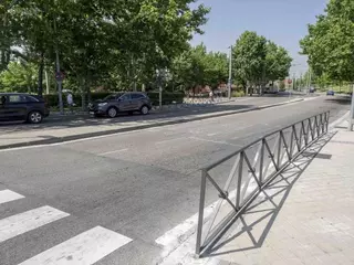 El Ayuntamiento instala vallas de seguridad para peatones en varias zonas del municipio