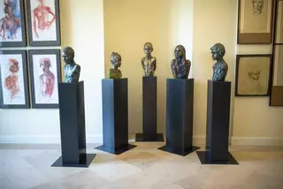 El Palacio acoge hasta el 16 de octubre la exposición "Original" del escultor Víctor Ochoa 
